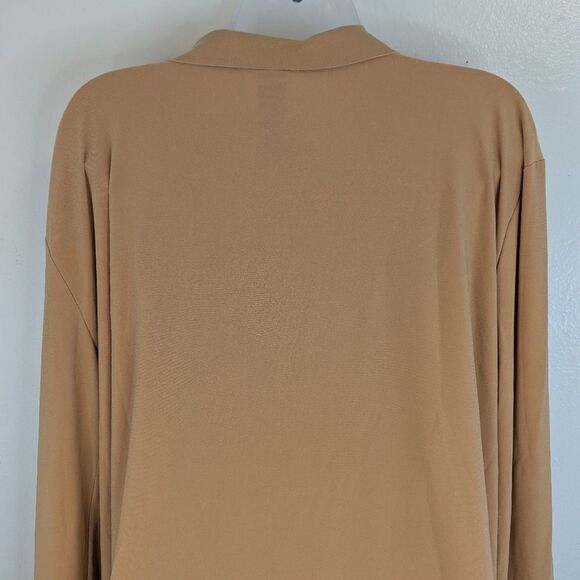 Norma Kamali Quiet Luxury Minimalist Capsule Neutral Preppy Elevated Chic Top LG - Picture 6 of 8